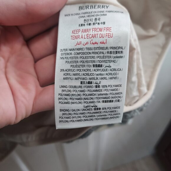 Burberry Beige Check Fleece Jacket - Picture 9 of 9